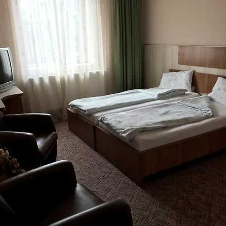 Club Nova Elite Gasthof Făgăraş