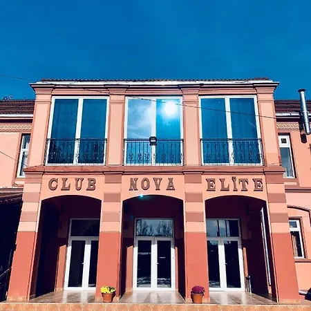 Club Nova Elite *