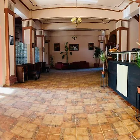 Club Nova Elite Gasthof Făgăraş